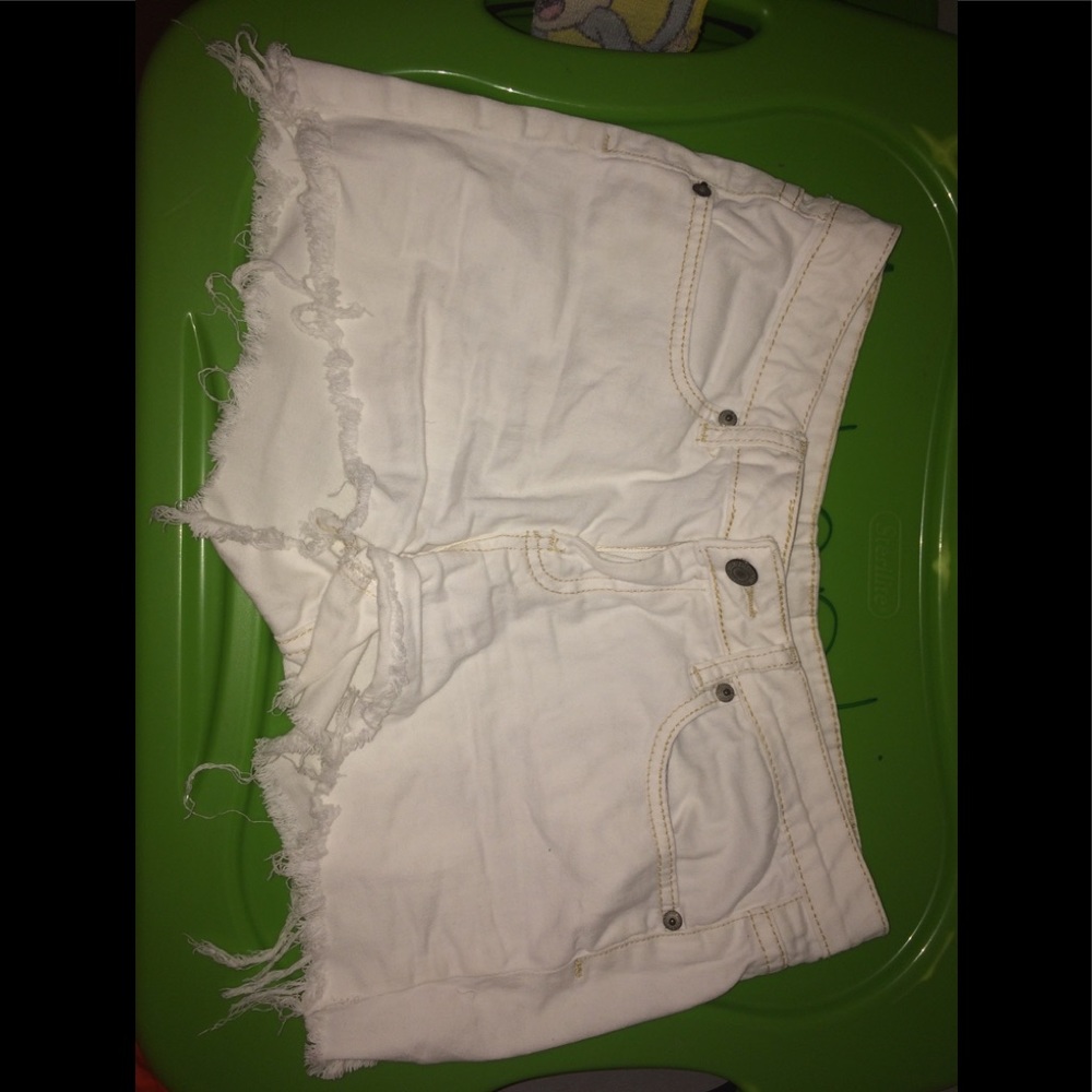Tommy Girl white jean shorts